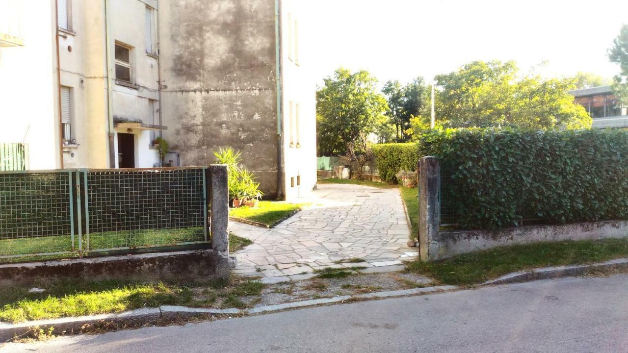 Sweetheart Apartment Busto Arsizio Esterno foto